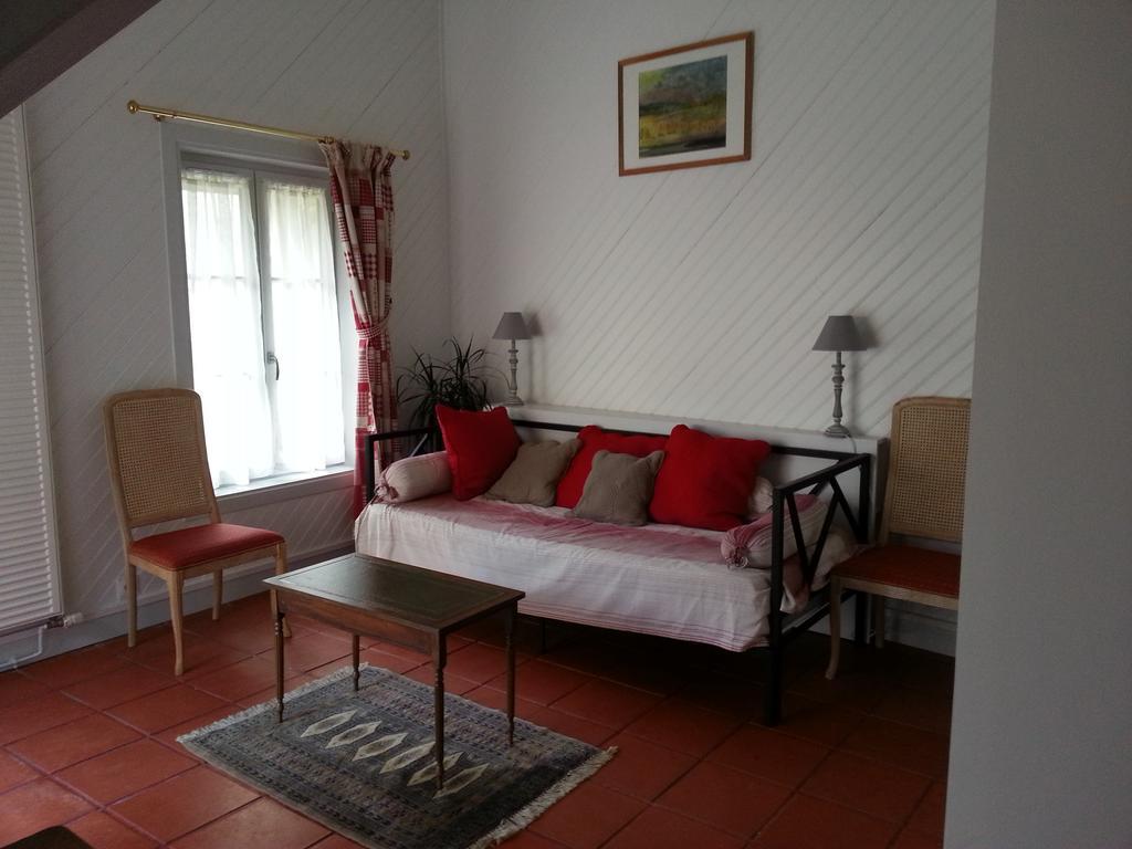 Bed and Breakfast Chinon Manoir De L'Abbaye Seuilly Exterior foto